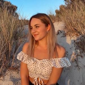 Meet your Posher, Sarah